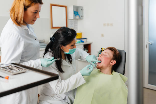 Best Cracked Tooth Emergency Dentist  in Stuart, FL